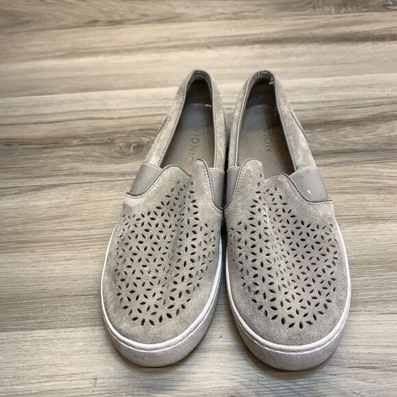 Vionic Slip On Sneakers Gray Laser Cut Perforated Suede Shoes Flat Womens Size 7 - Picture 6 of 10